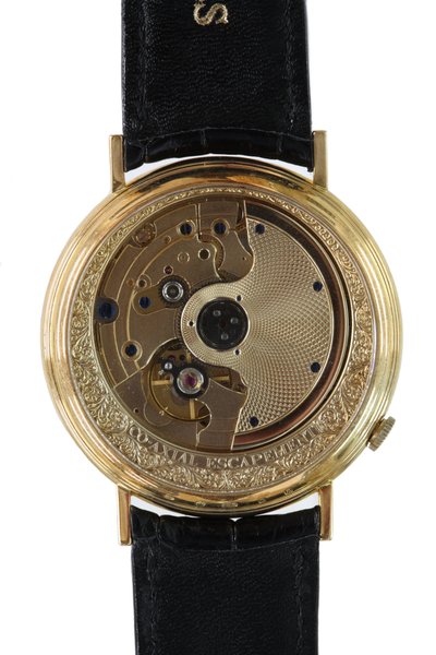 Baksidan av Daniels Millenium Watch av English School